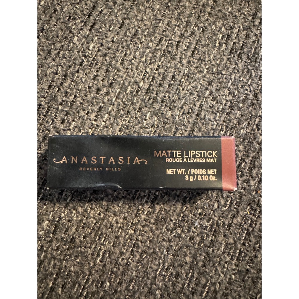 Anastasia Beverly Hills‎ Matte Lipstick Rum Punch Mauve Neutral